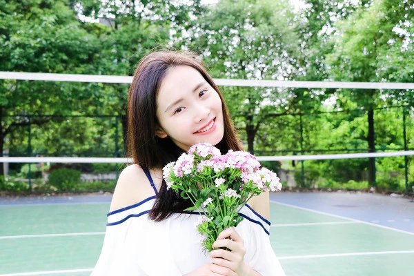 操场的等待_美女图片网_性感美女图片_高清性感清纯妹子写真_94零社区 校园美女-第16张