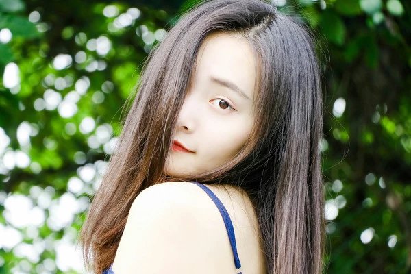 操场的等待_美女图片网_性感美女图片_高清性感清纯妹子写真_94零社区 校园美女-第18张