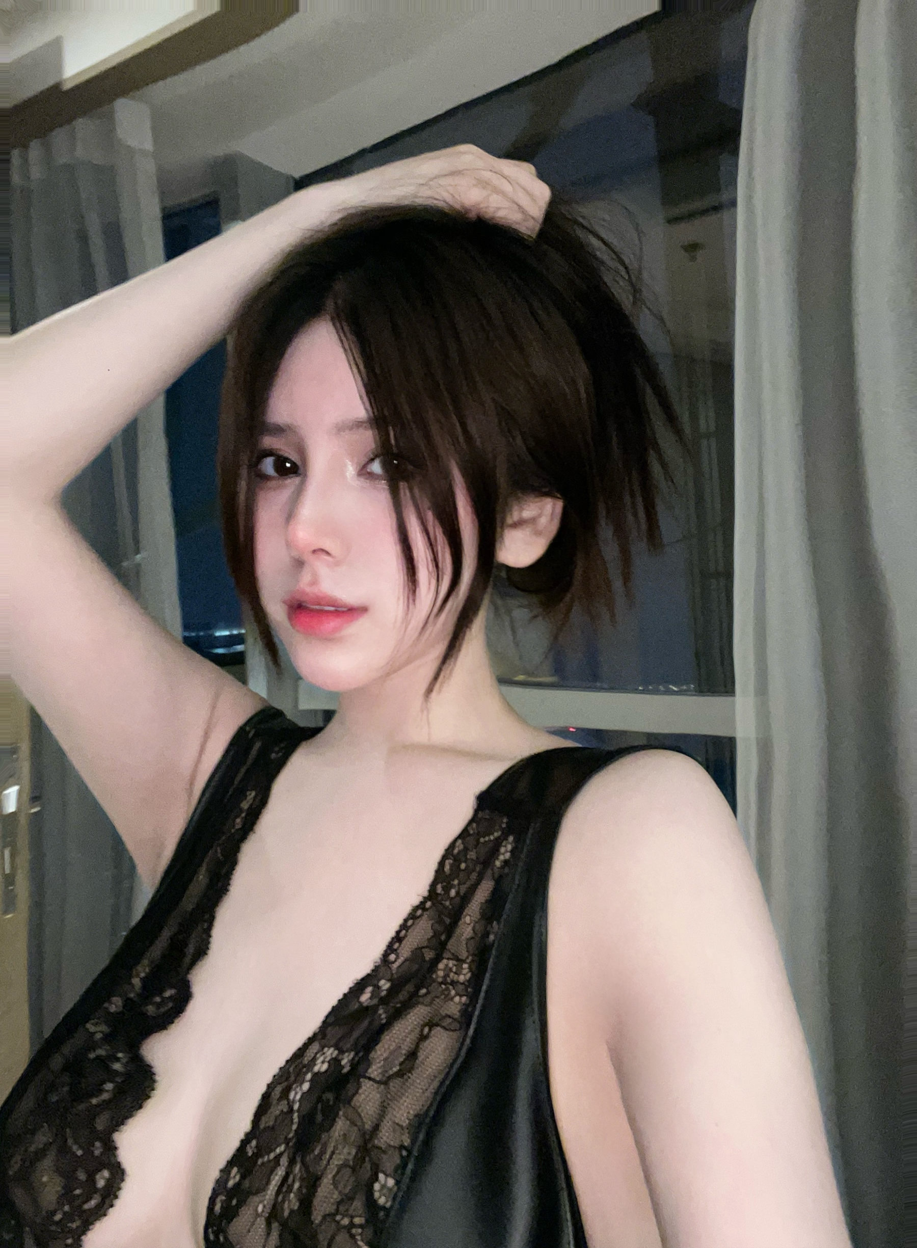 奔跑的晶骡儿 – 皮衣蕾丝 微密圈-第11张
