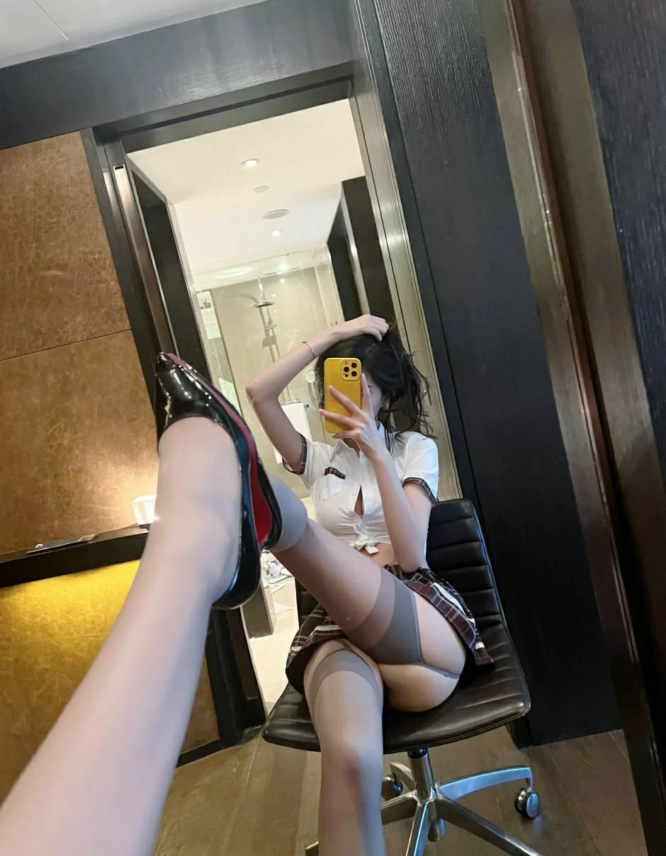 葛征 – 黑丝jk 微密圈-第35张