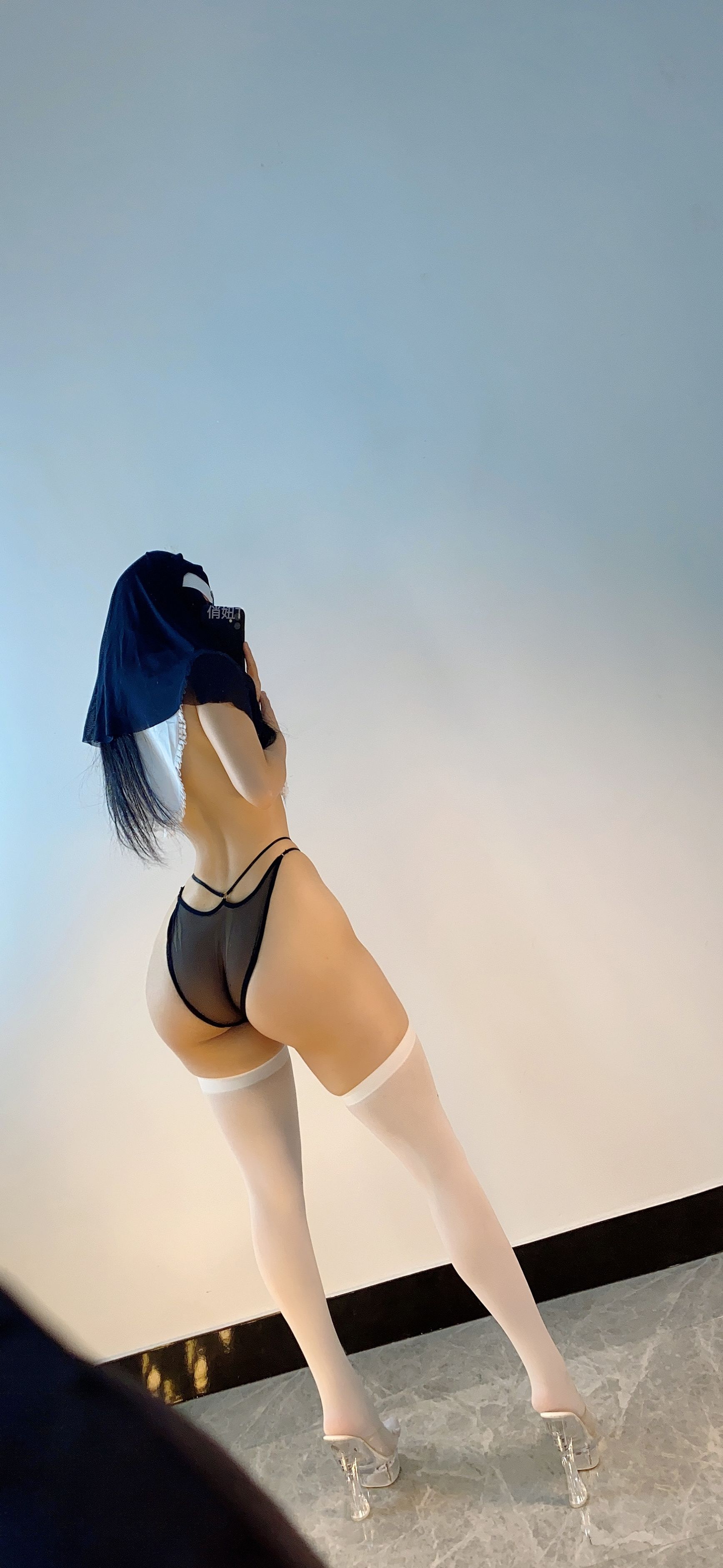 俏妞qiaoniuTT – 疯狂修女 微密圈-第12张