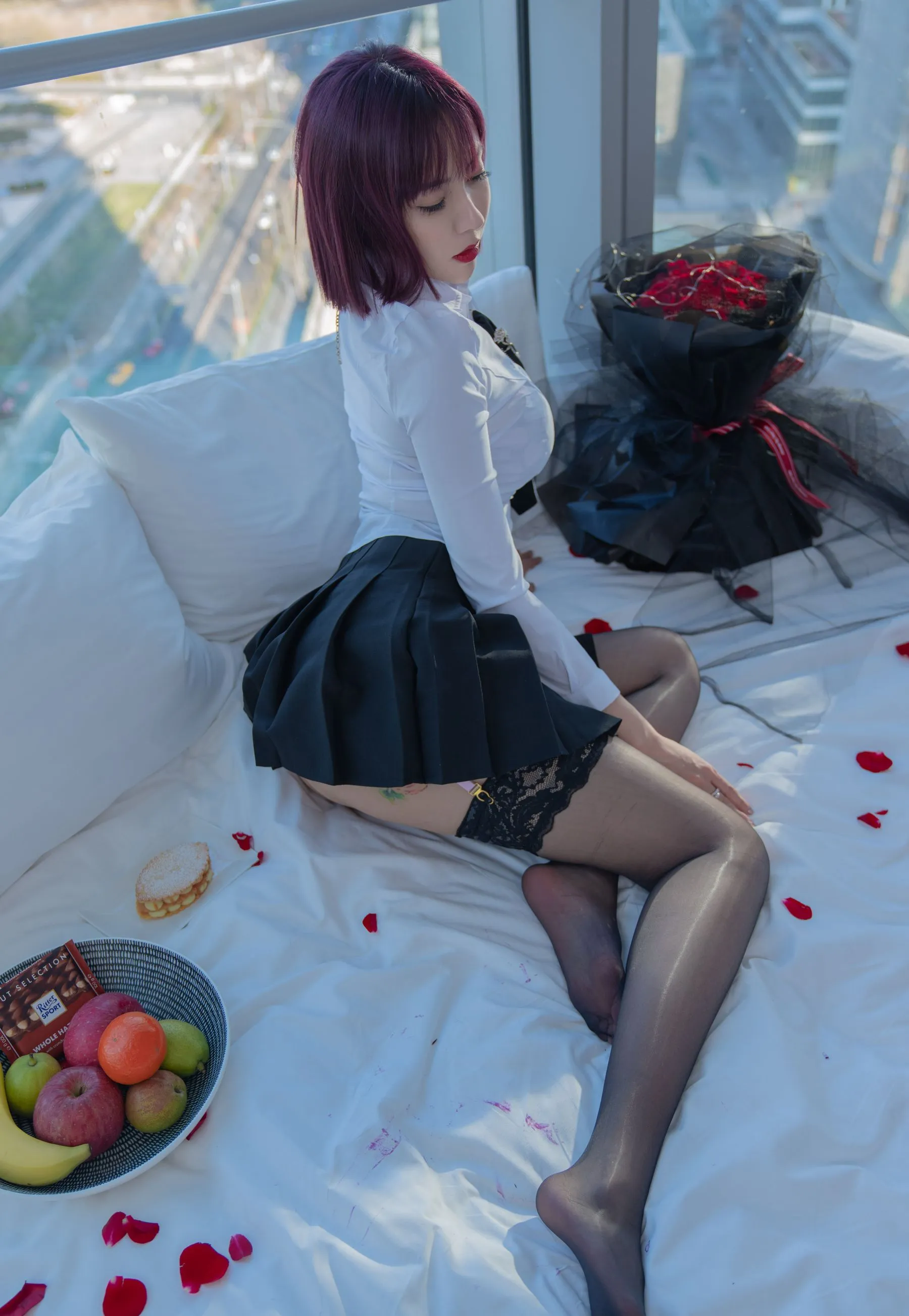 果儿Victoria  粉色内衣吊带袜 微密圈-第6张