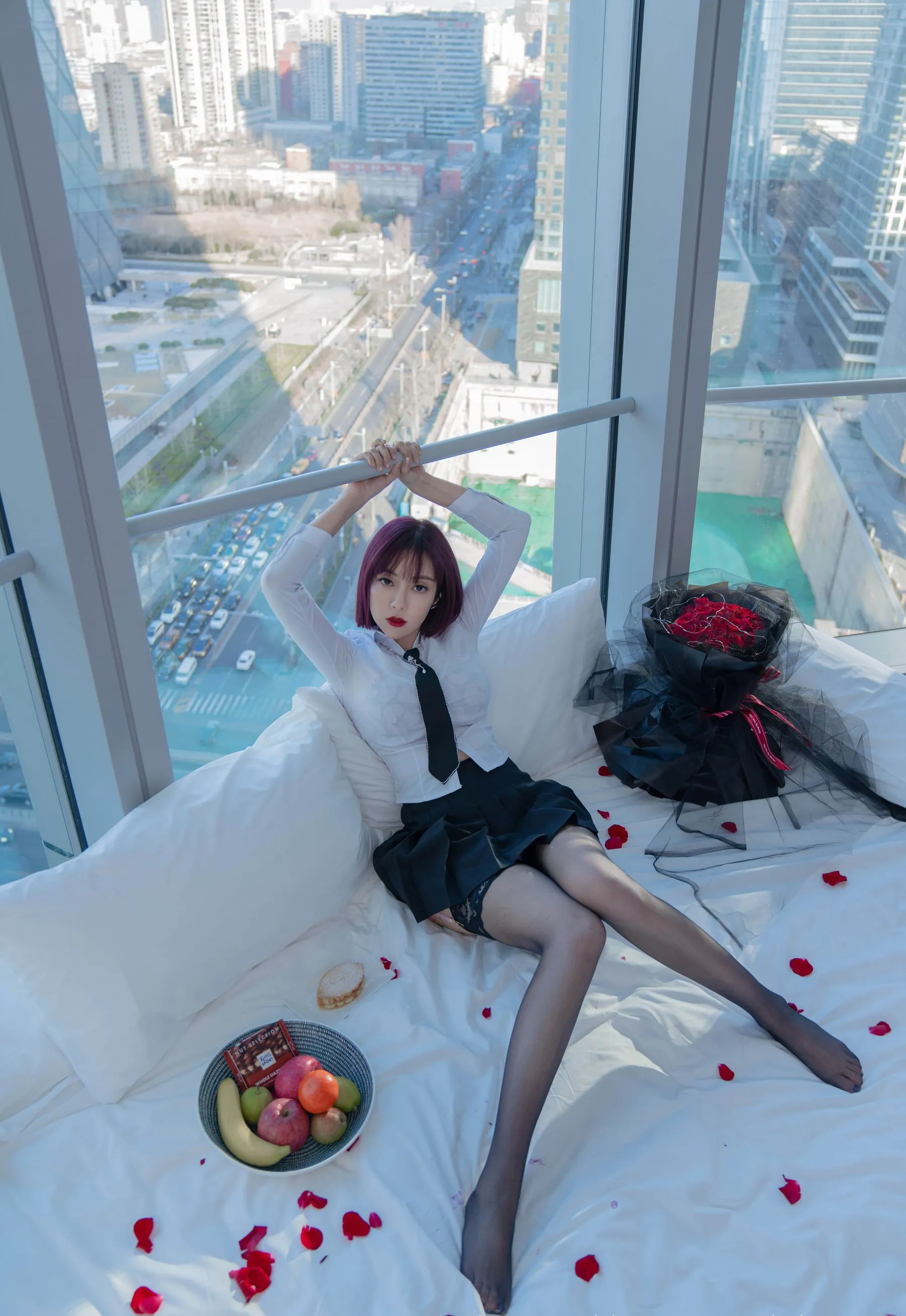 果儿Victoria  粉色内衣吊带袜 微密圈-第7张
