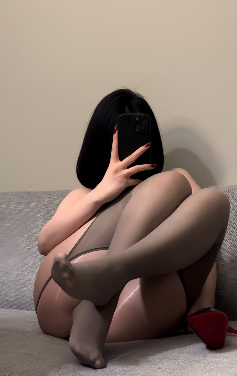 保守的二舅妈 –  无尽性感 微密圈-第4张