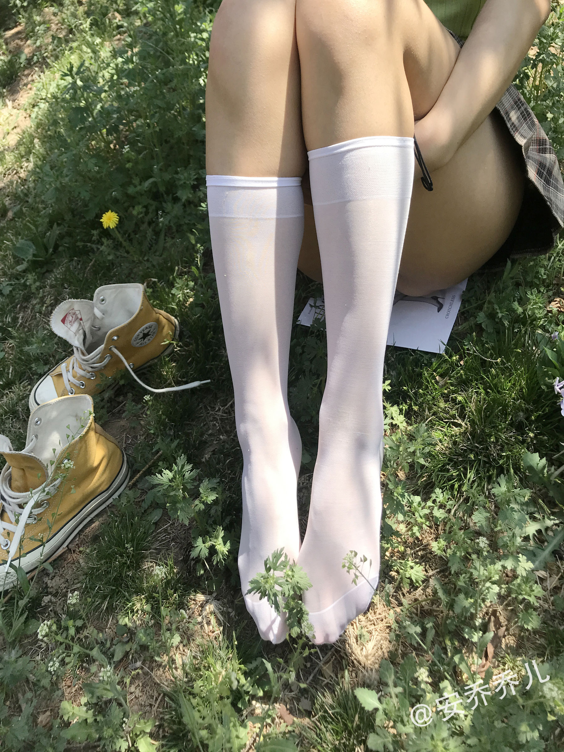 安乔乔儿(Nia乔乔) No.018 夏天的风 微密圈-第3张