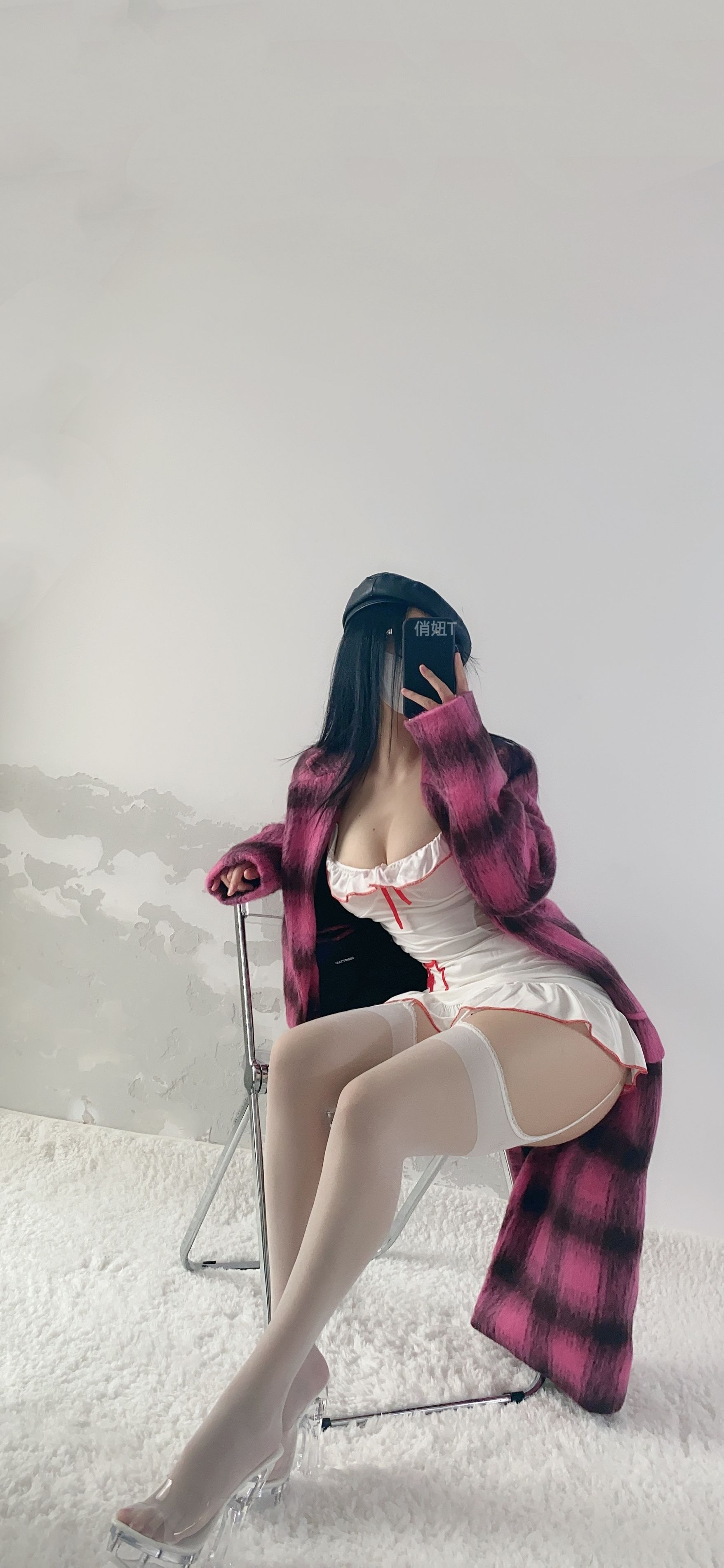 俏妞qiaoniuTT – 护士姐姐 微密圈-第1张