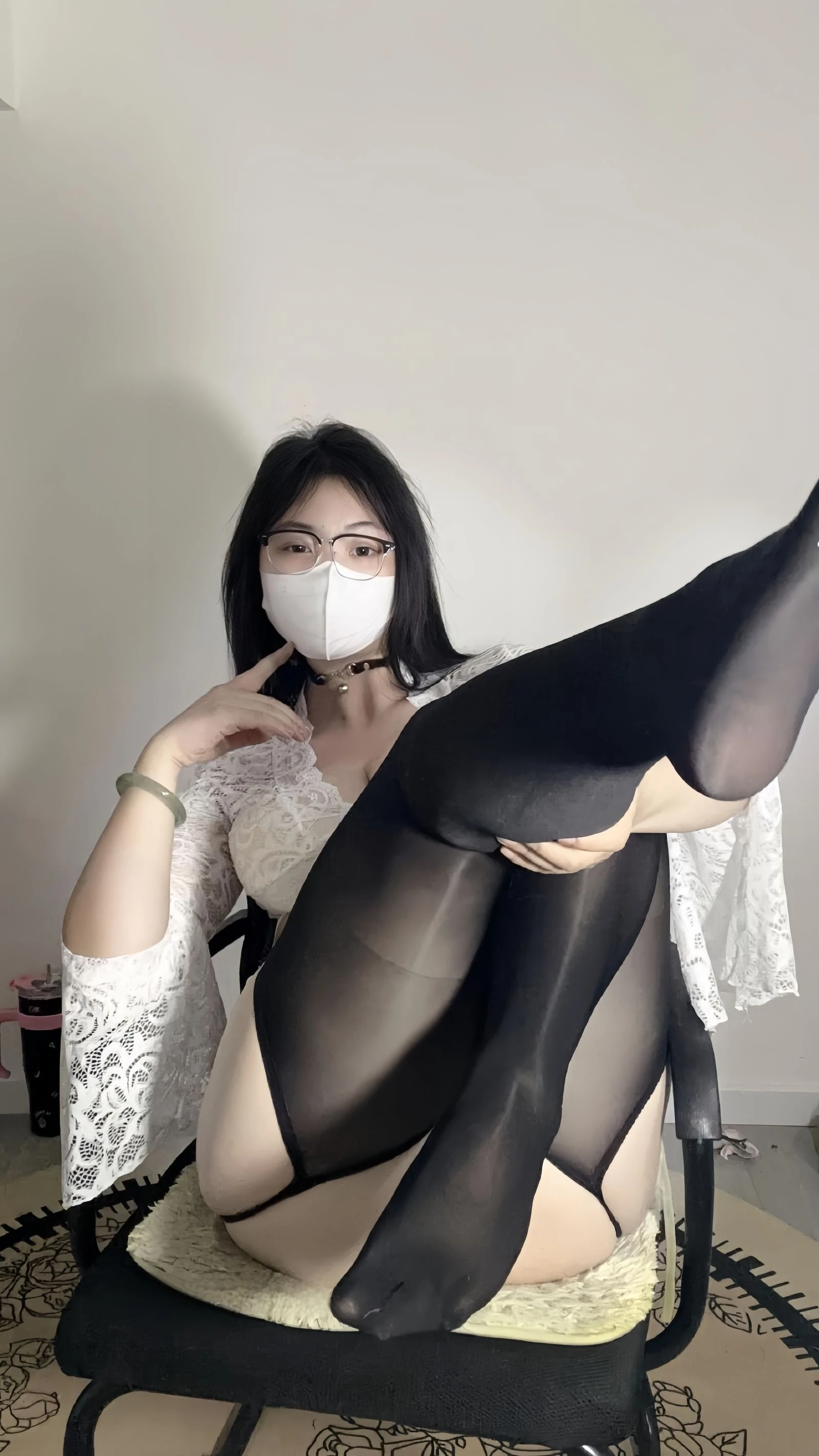 可爱的肉巴 – 白纱吊带黑丝 微密圈-第3张