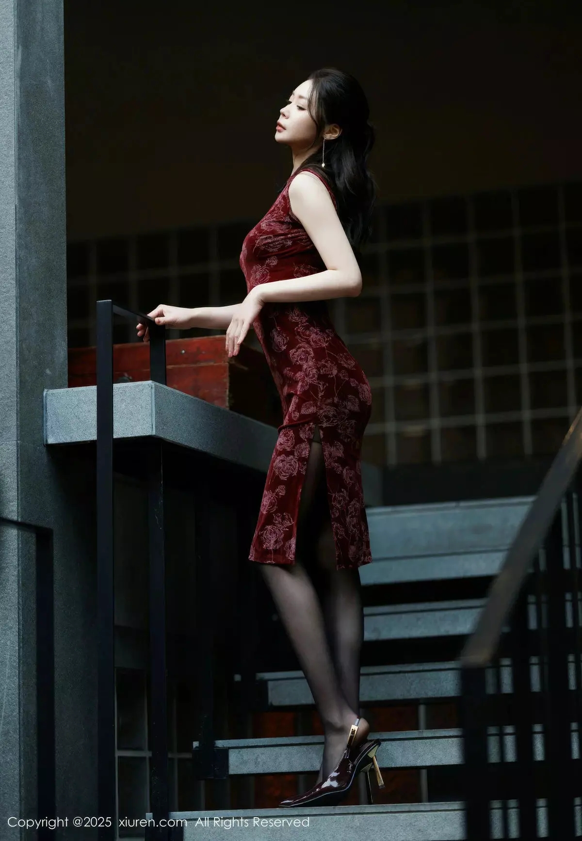 [XIUREN秀人网] 2025.04.02 No.10106 梦心玥 [82P-下架]