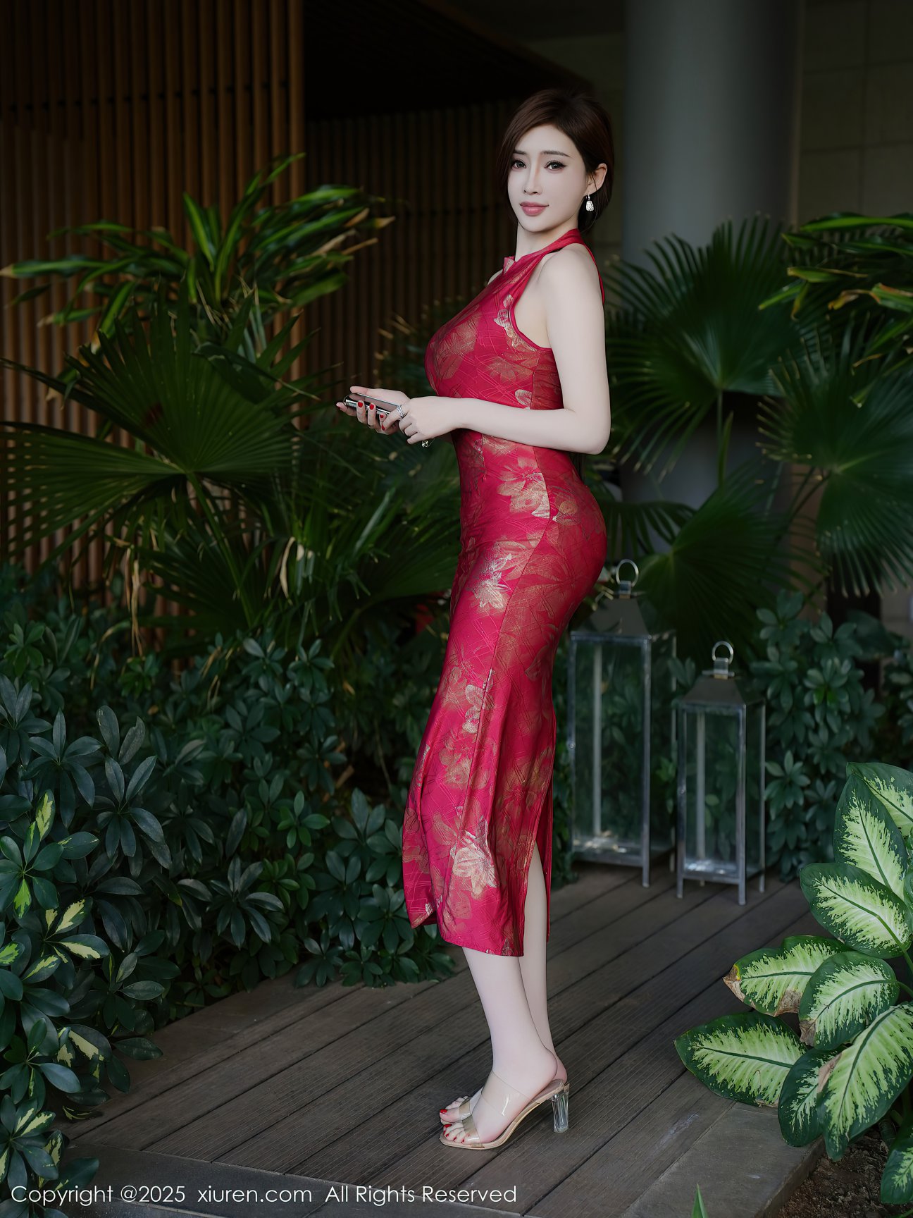 [XIUREN秀人网] 2025.02.05 NO.9837 Carol周妍希X [77P-996MB]