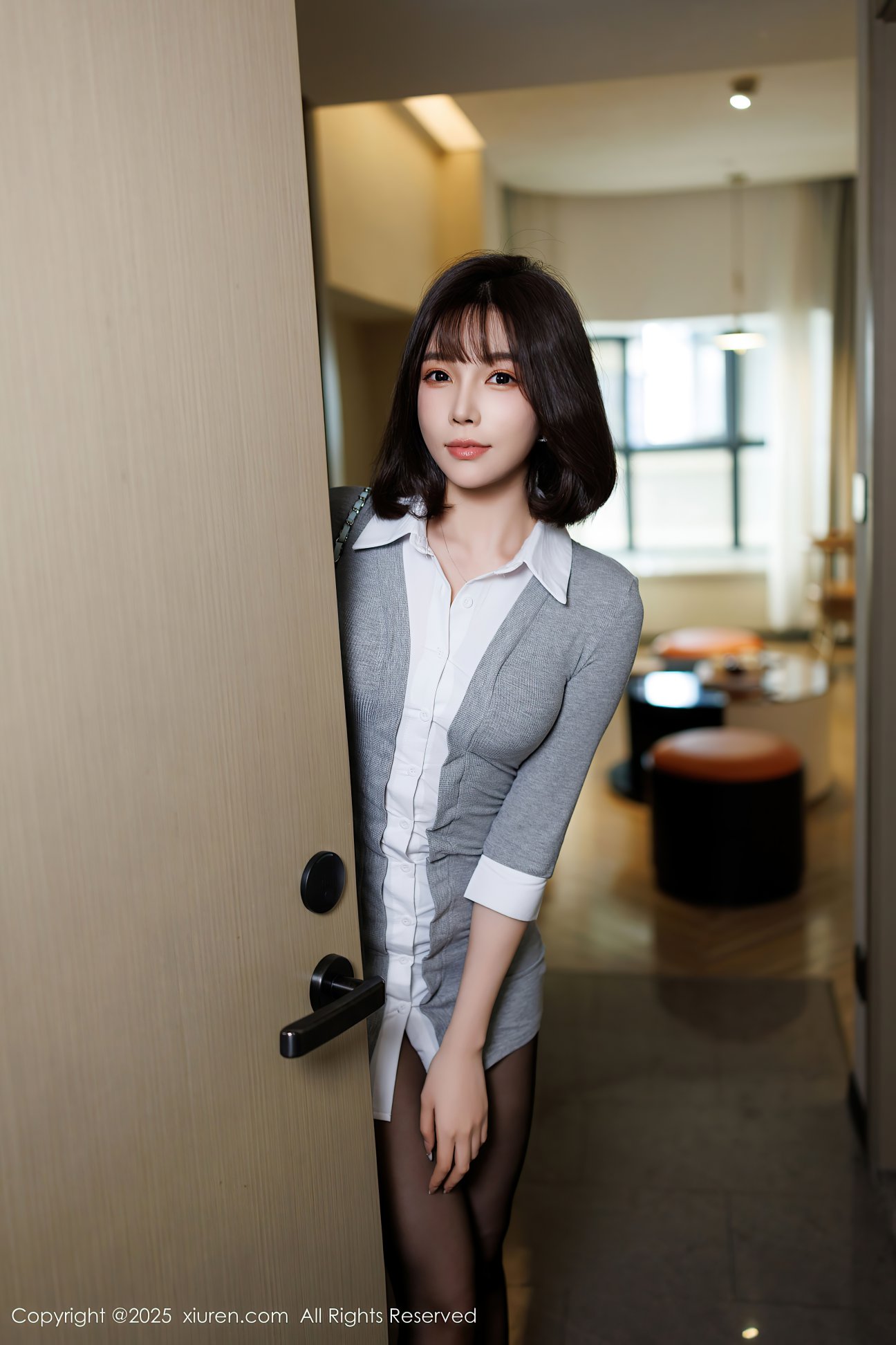 [XIUREN秀人网] 2025.03.06 NO.9978 徐莉芝Booty [92P-855MB]