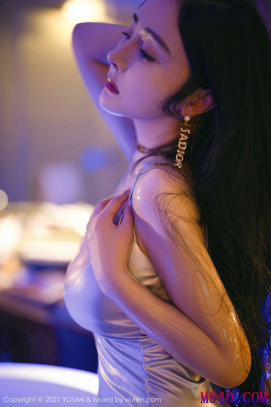 [YOUMI尤蜜荟] 2021.08.09 VOL.679 允爾 [62P-642MB]