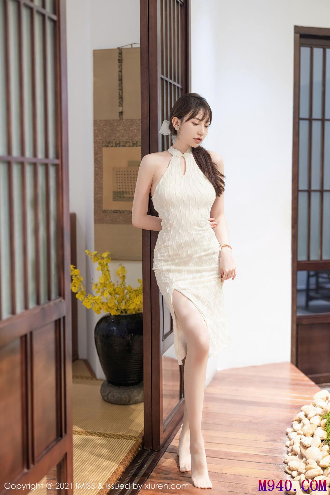 [IMiss爱蜜社] 2021.10.09 VOL.636 Lynn刘奕宁 [25P-216MB]
