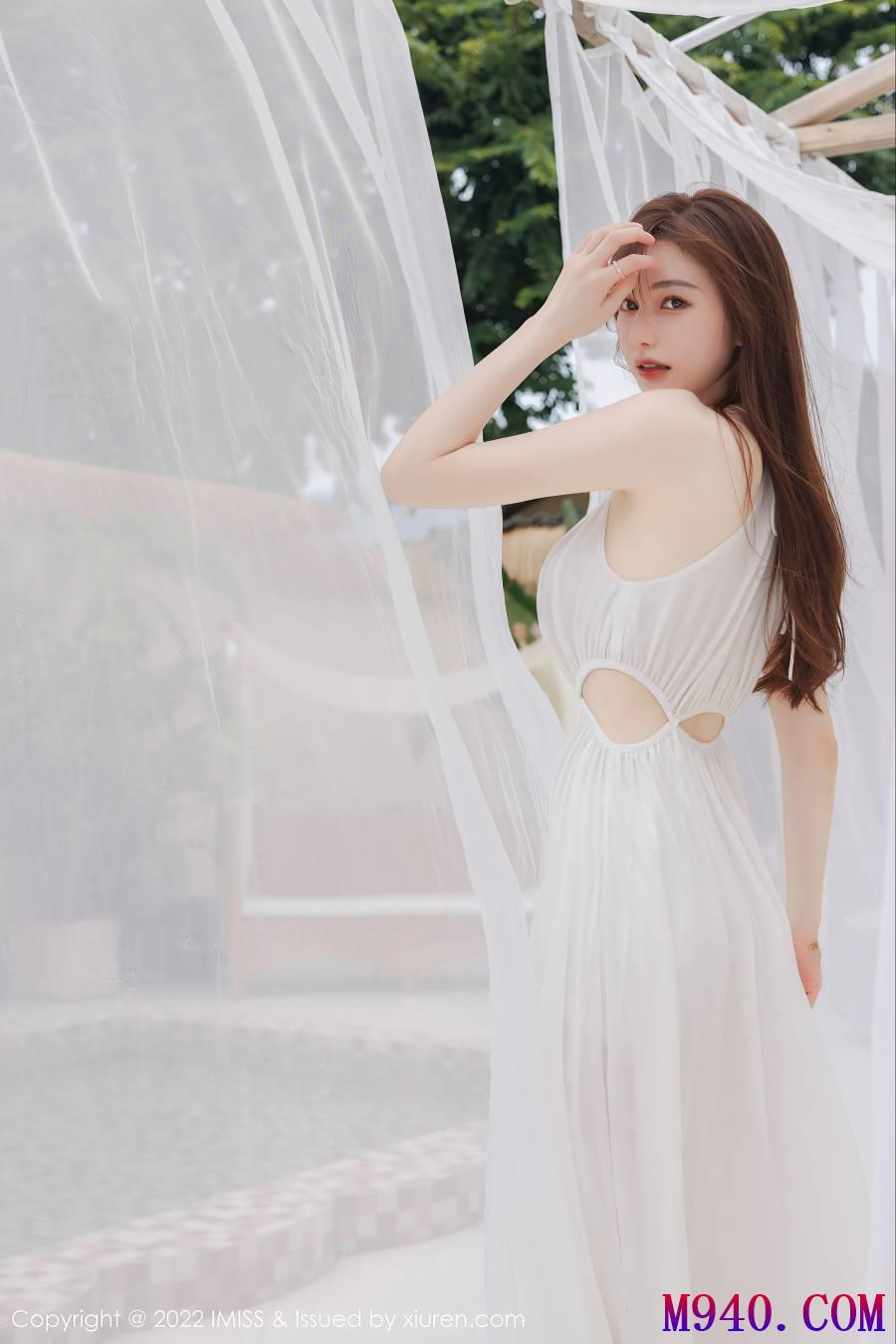 [IMiss爱蜜社] 2022.11.07 VOL.706 Lynn刘奕宁 [41P-403MB]