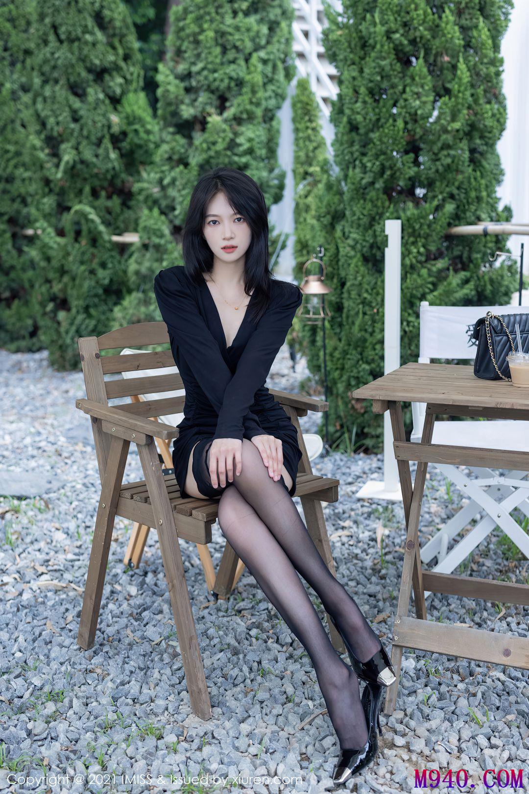 [IMiss爱蜜社] 2021.11.17 VOL.643 Lynn刘奕宁 模特合集 [44P-533MB]