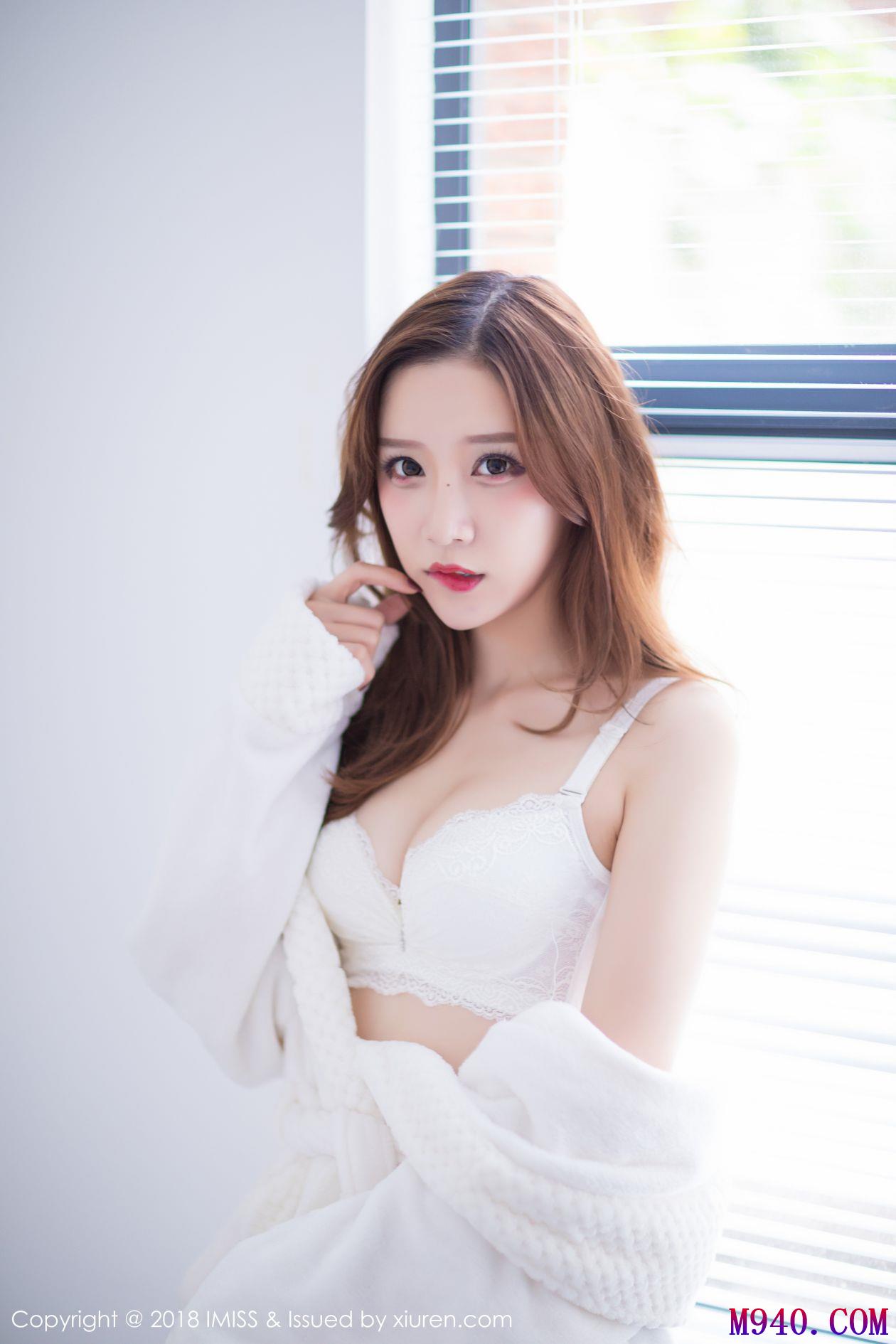 [IMISS爱蜜社] 2018.05.02 VOL.233 小琳 [44P-142MB]