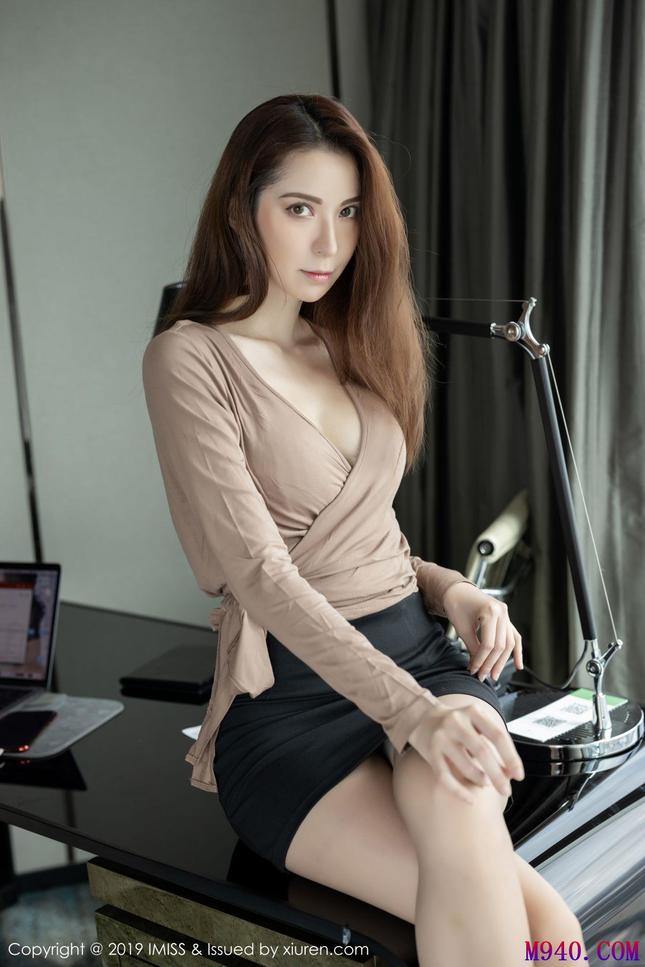 [IMISS爱蜜社] 2019.06.25 VOL.354 carry [46P-121MB]