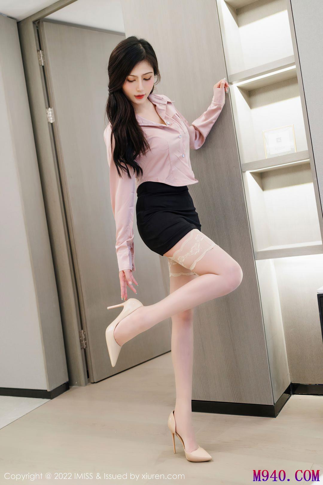 [IMiss爱蜜社] 2022.01.20 VOL.654 Lavinia肉肉 [45P-404MB]