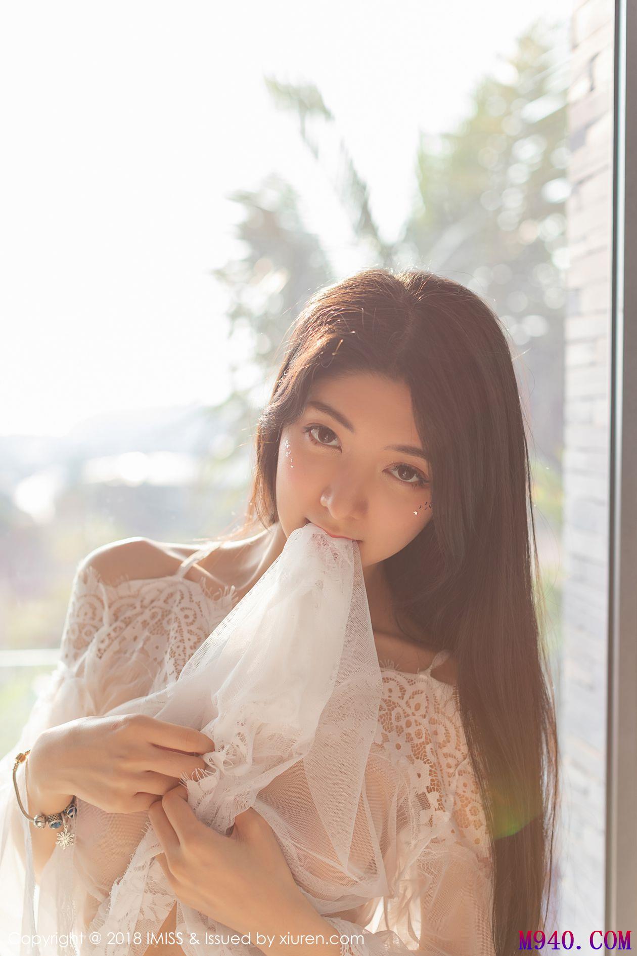 [IMISS爱蜜社] 2018.09.03 VOL.285 Angela小热巴 [40P-97MB]
