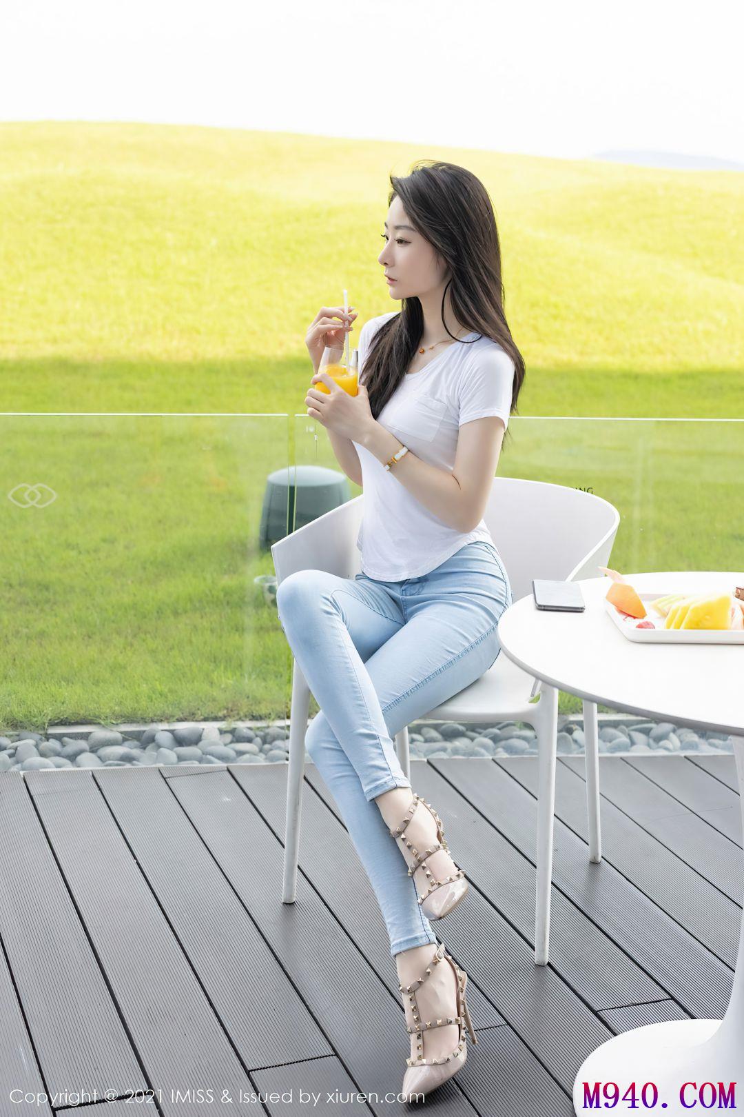 [IMiss爱蜜社] 2021.08.17 VOL.624 逗逗doudou [41P-446MB]