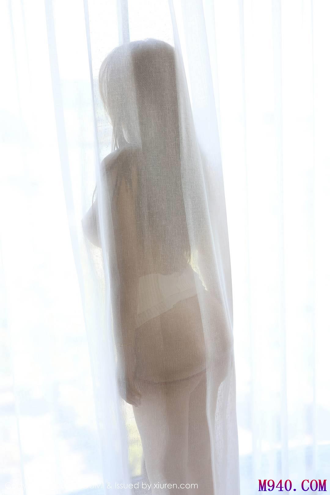 [YOUMI尤蜜荟] 2023.10.18 VOL.995 小海臀Rena [72P-605MB]