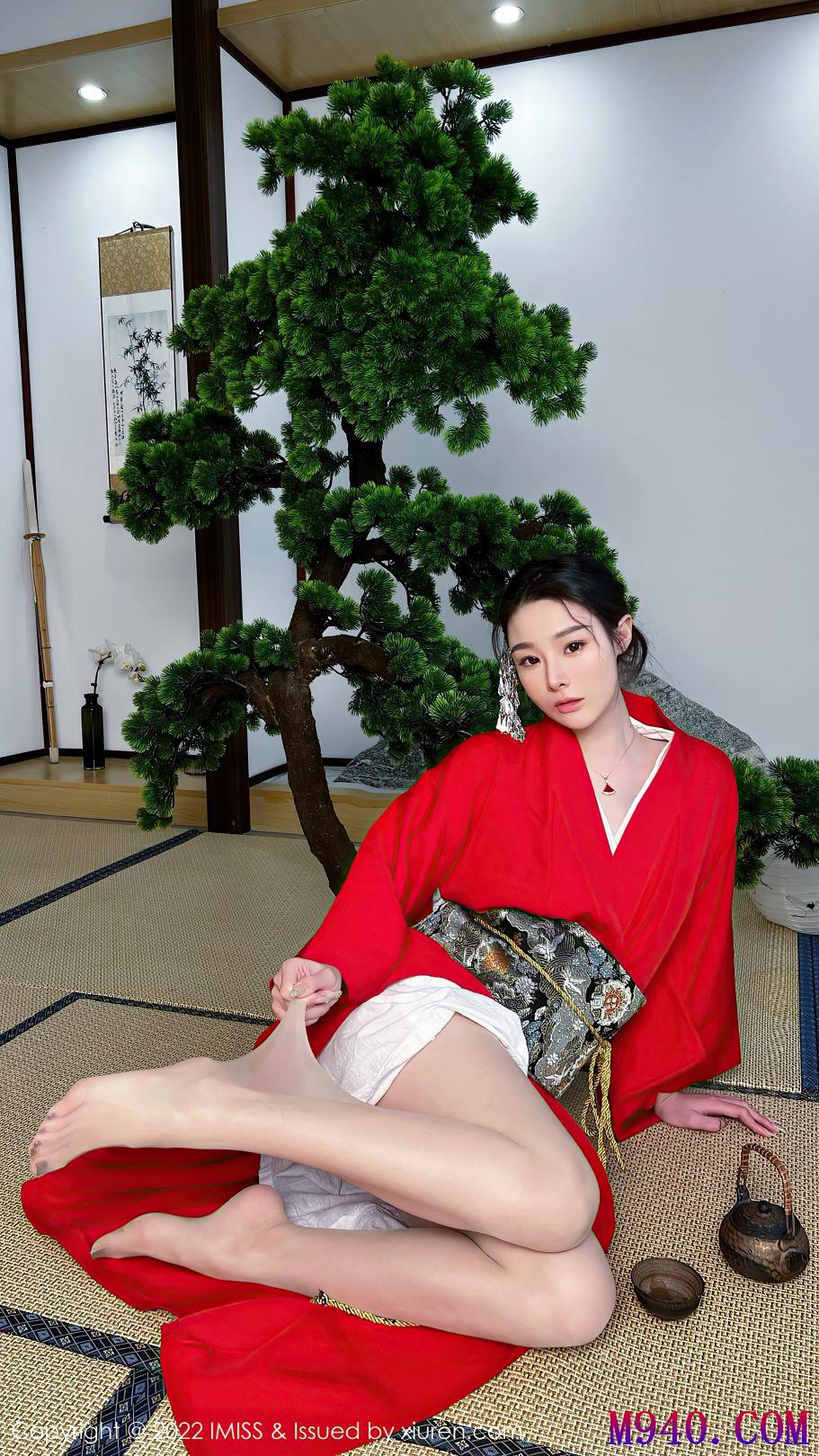[IMiss爱蜜社] 2022.03.08 VOL.669 逗逗doudou [30P-416MB]