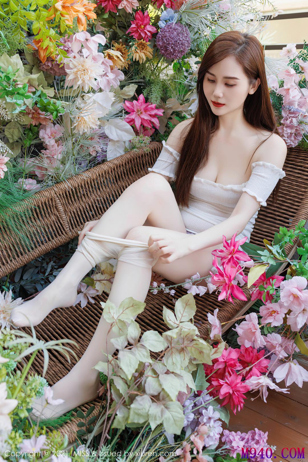 [IMISS爱蜜社] 2023.12.11 VOL.761 SISY思 [43P-669MB]