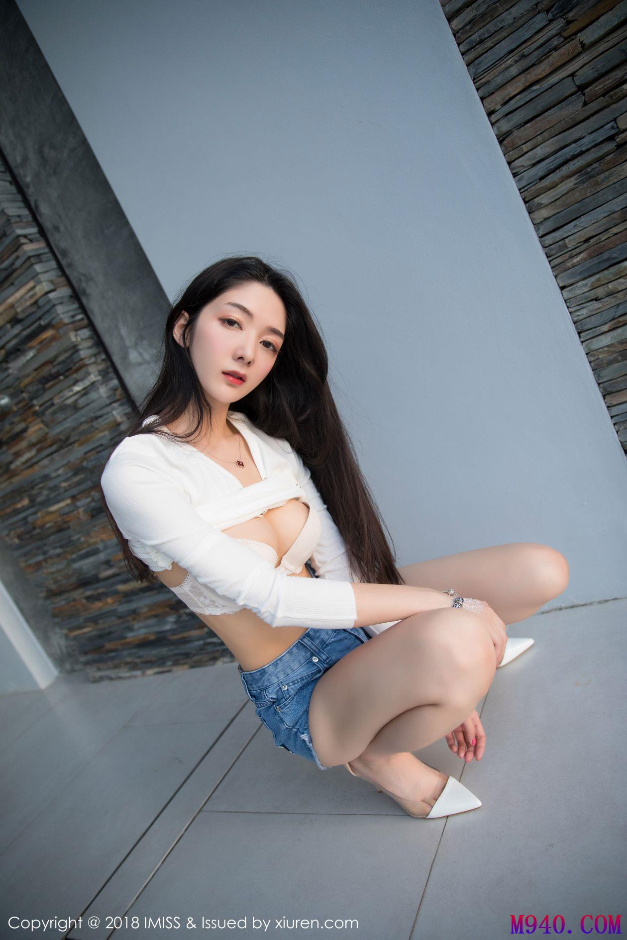 [IMISS爱蜜社] 2018.05.22 VOL.241 小热巴 [51P-238MB]