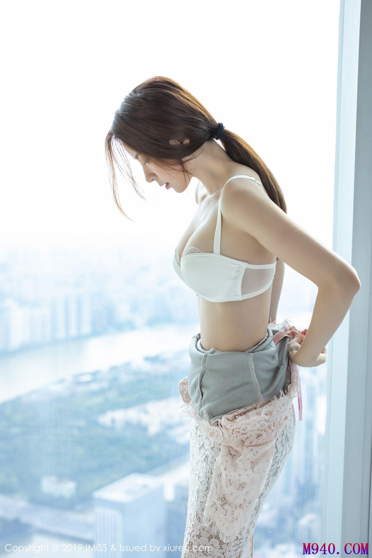 [IMISS爱蜜社] 2019.08.01 VOL.366 carry [37P-107MB]