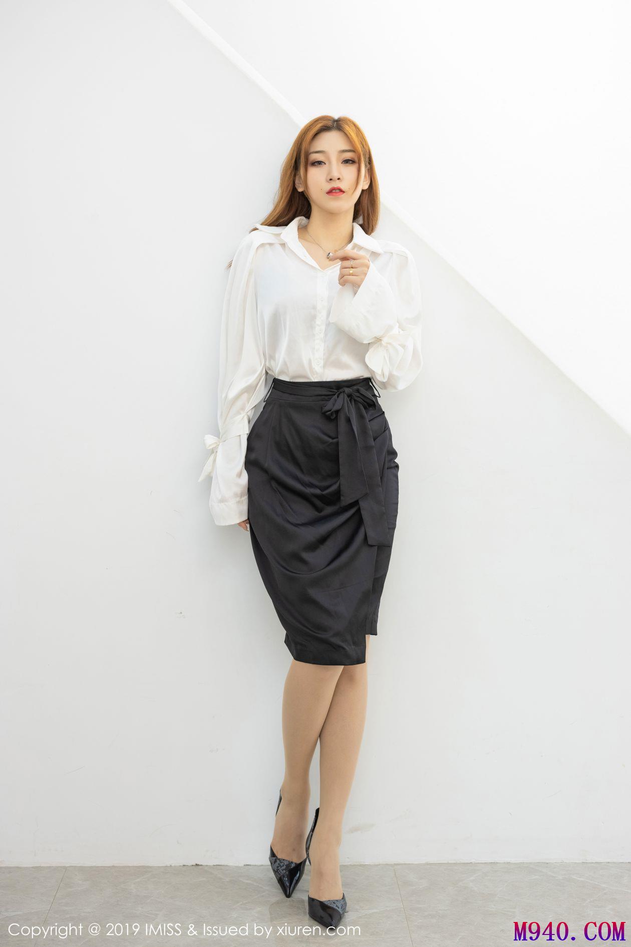 [IMISS爱蜜社] 2019.07.10 VOL.359 莉娜lena [49P-155MB]