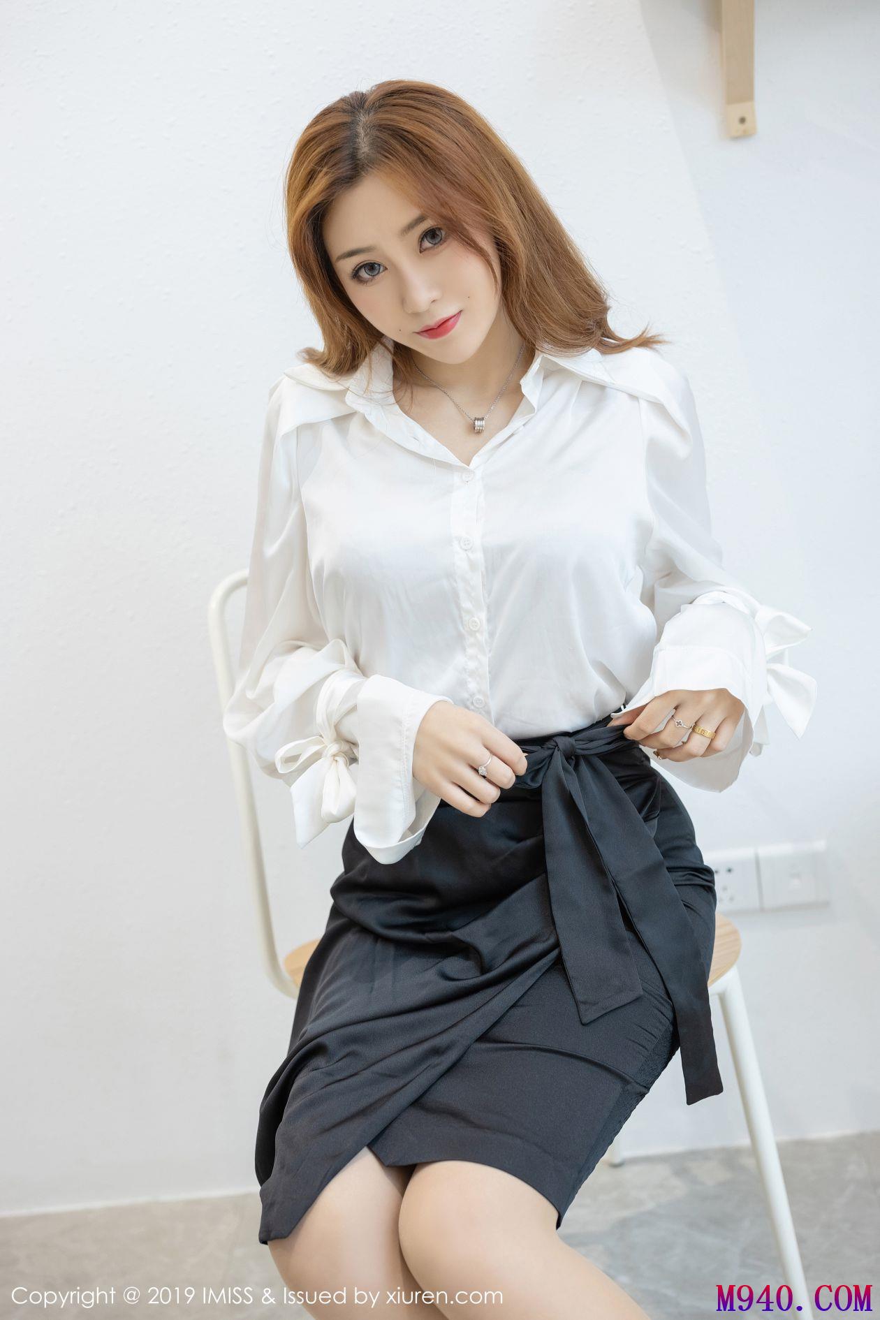 [IMISS爱蜜社] 2019.07.10 VOL.359 莉娜lena [49P-155MB]