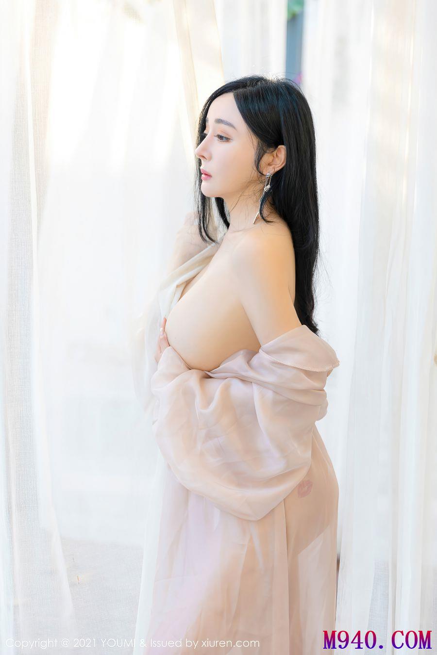 [YOUMI尤蜜荟] 2021.04.19 VOL.631 允爾 [76P-681MB]