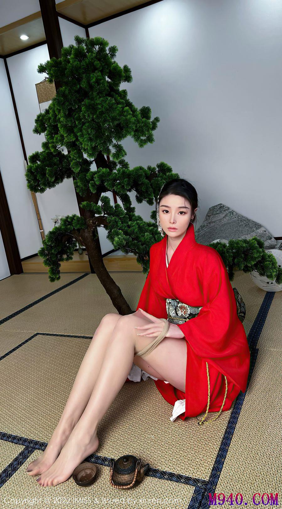 [IMiss爱蜜社] 2022.03.08 VOL.669 逗逗doudou [30P-416MB]