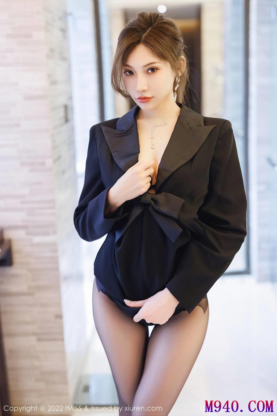 [IMiss爱蜜社] 2022.08.29 VOL.695 小狐狸Kathryn [54P-471MB]