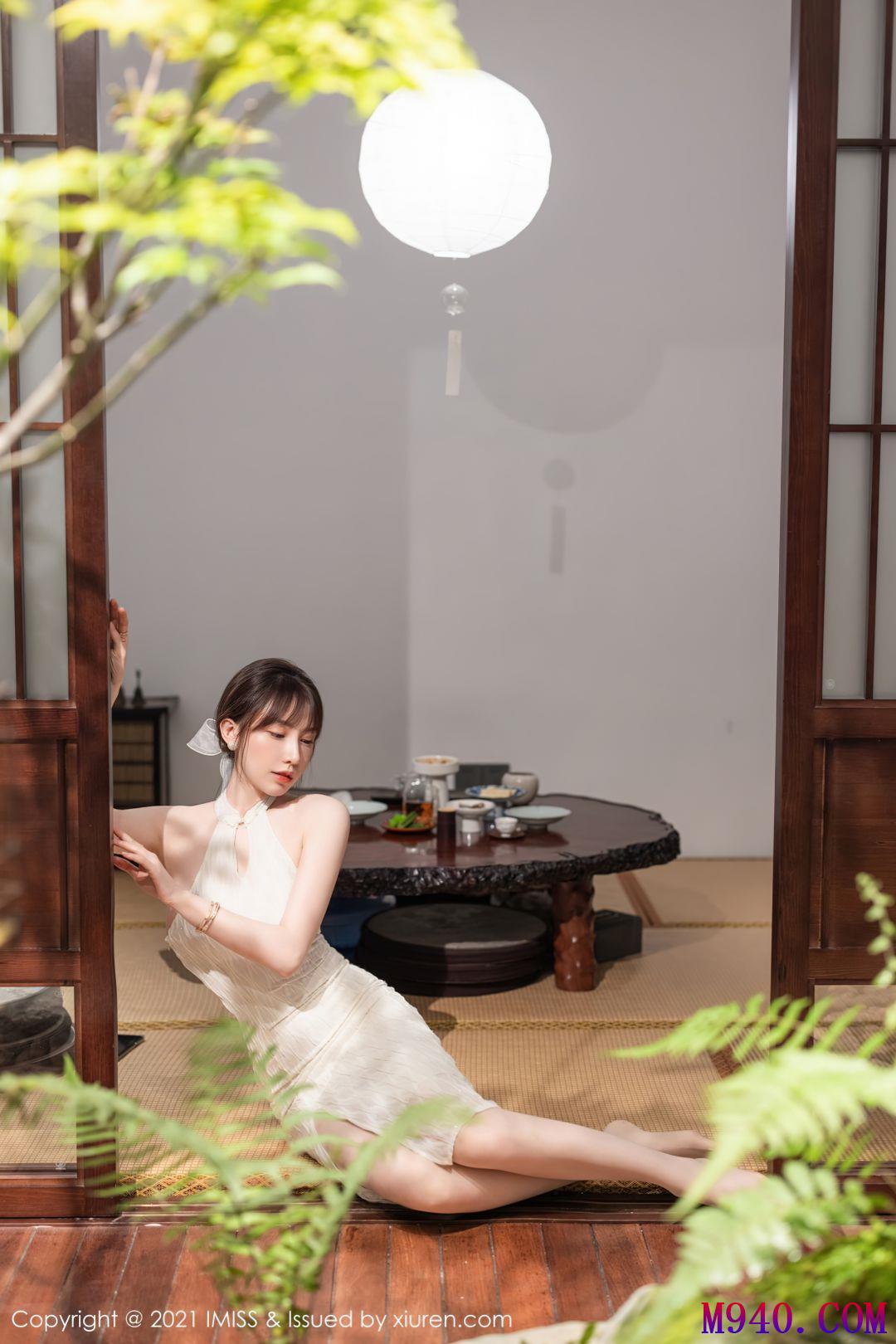 [IMiss爱蜜社] 2021.10.09 VOL.636 Lynn刘奕宁 [25P-216MB]