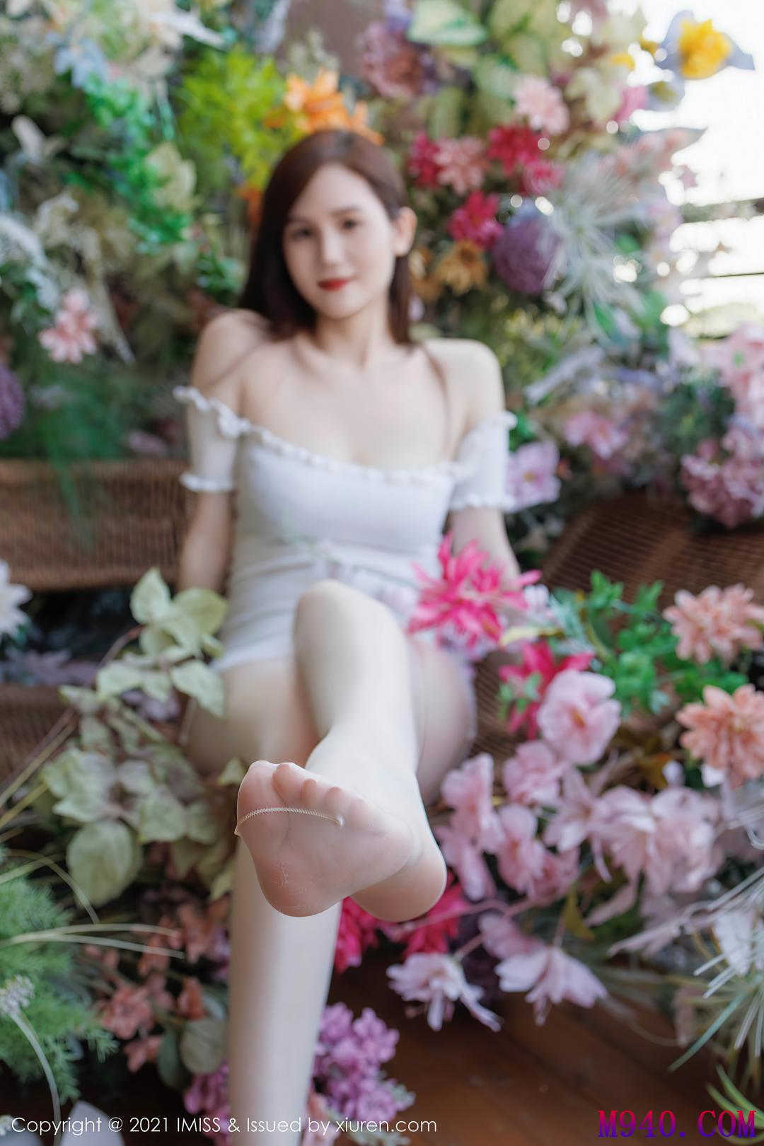 [IMISS爱蜜社] 2023.12.11 VOL.761 SISY思 [43P-669MB]