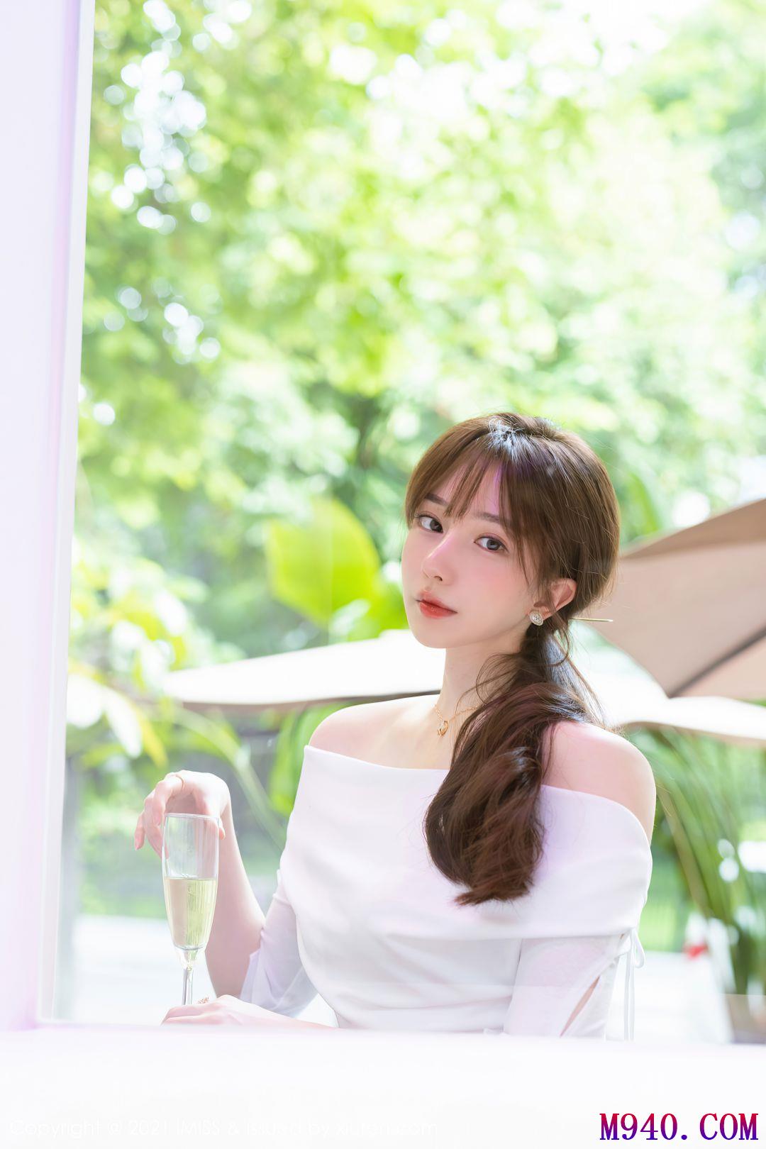 [IMiss爱蜜社] 2021.08.05 VOL.621 Lynn刘奕宁 [33P-331MB]