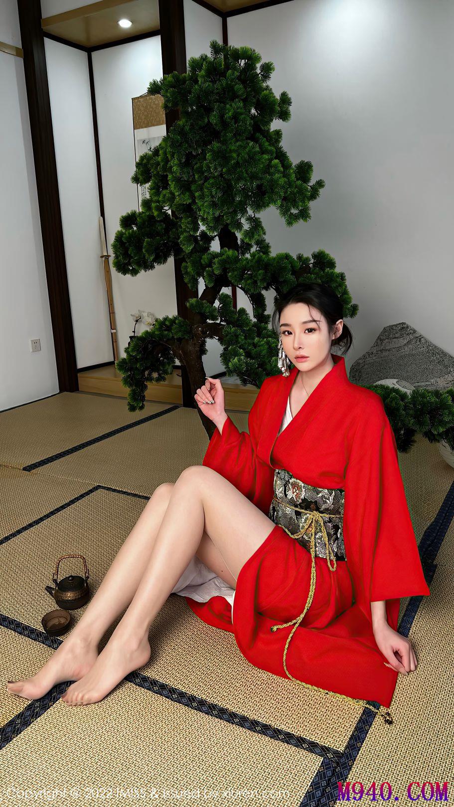 [IMiss爱蜜社] 2022.03.08 VOL.669 逗逗doudou [30P-416MB]