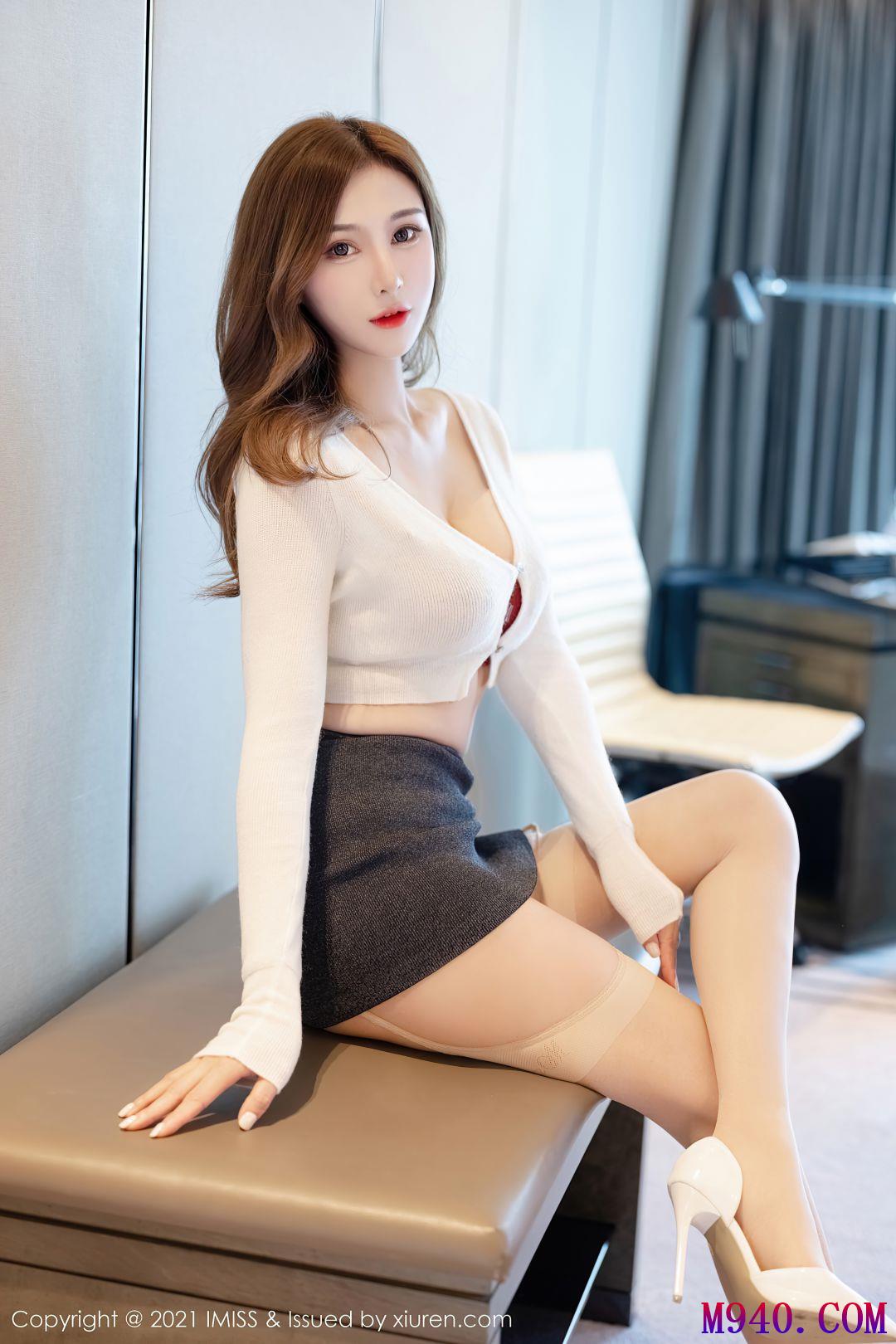 [IMISS爱蜜社] 2021.02.26 VOL.555 Lavinia肉肉[52P-476MB]