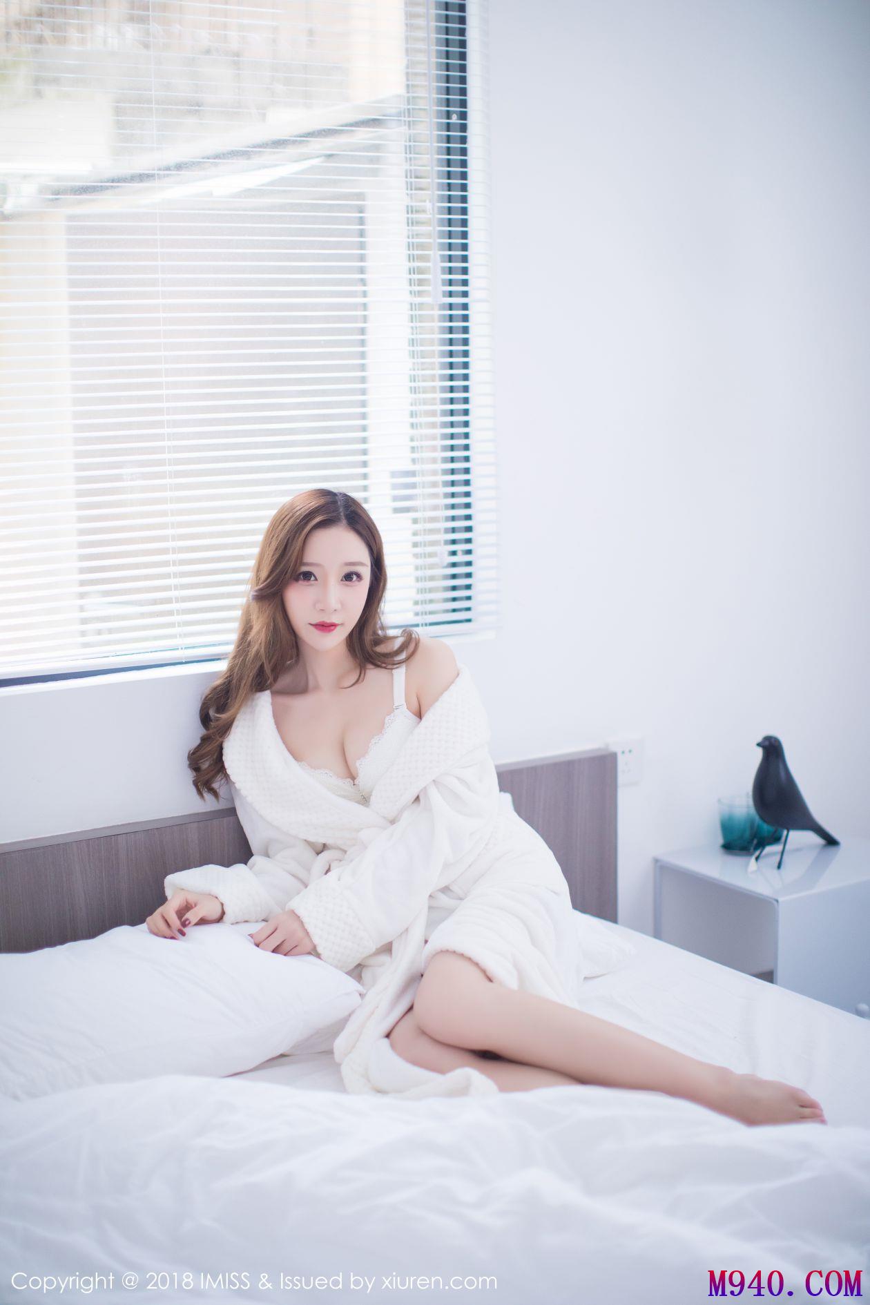 [IMISS爱蜜社] 2018.05.02 VOL.233 小琳 [44P-142MB]