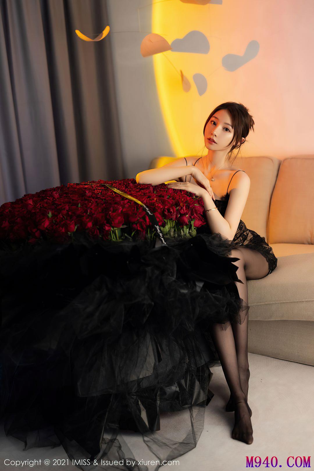 [IMiss爱蜜社] 2021.08.05 VOL.621 Lynn刘奕宁 [33P-331MB]