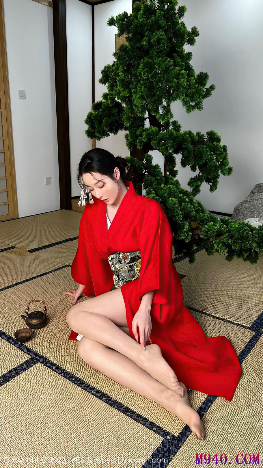 [IMiss爱蜜社] 2022.03.08 VOL.669 逗逗doudou [30P-416MB]