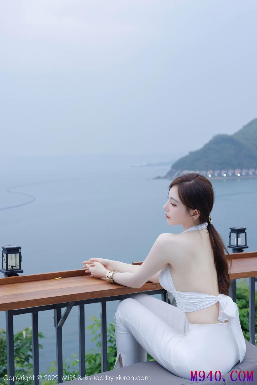 [IMiss爱蜜社] 2022.11.07 VOL.706 Lynn刘奕宁 [41P-403MB]
