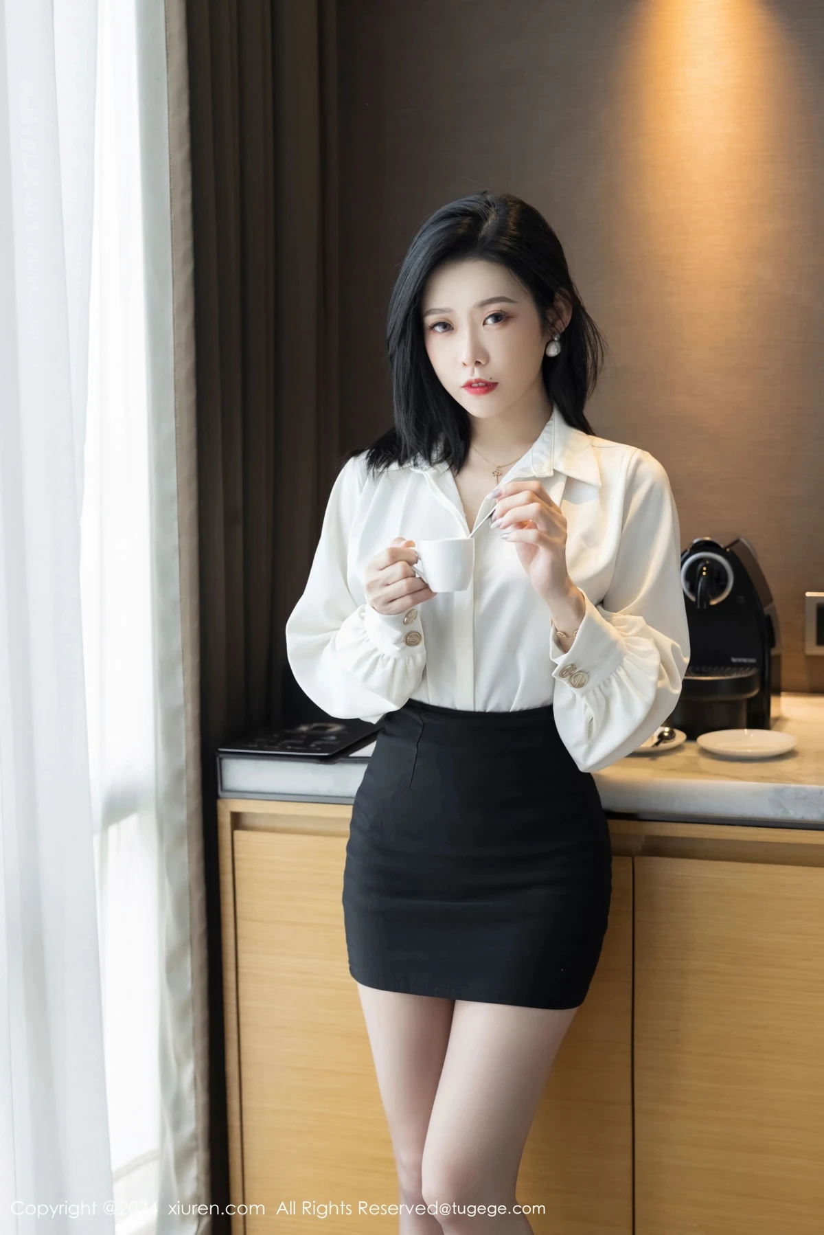 [秀人网] 2024.10.23 No.9329 luvian本能、秀人旗下#[42P]-003