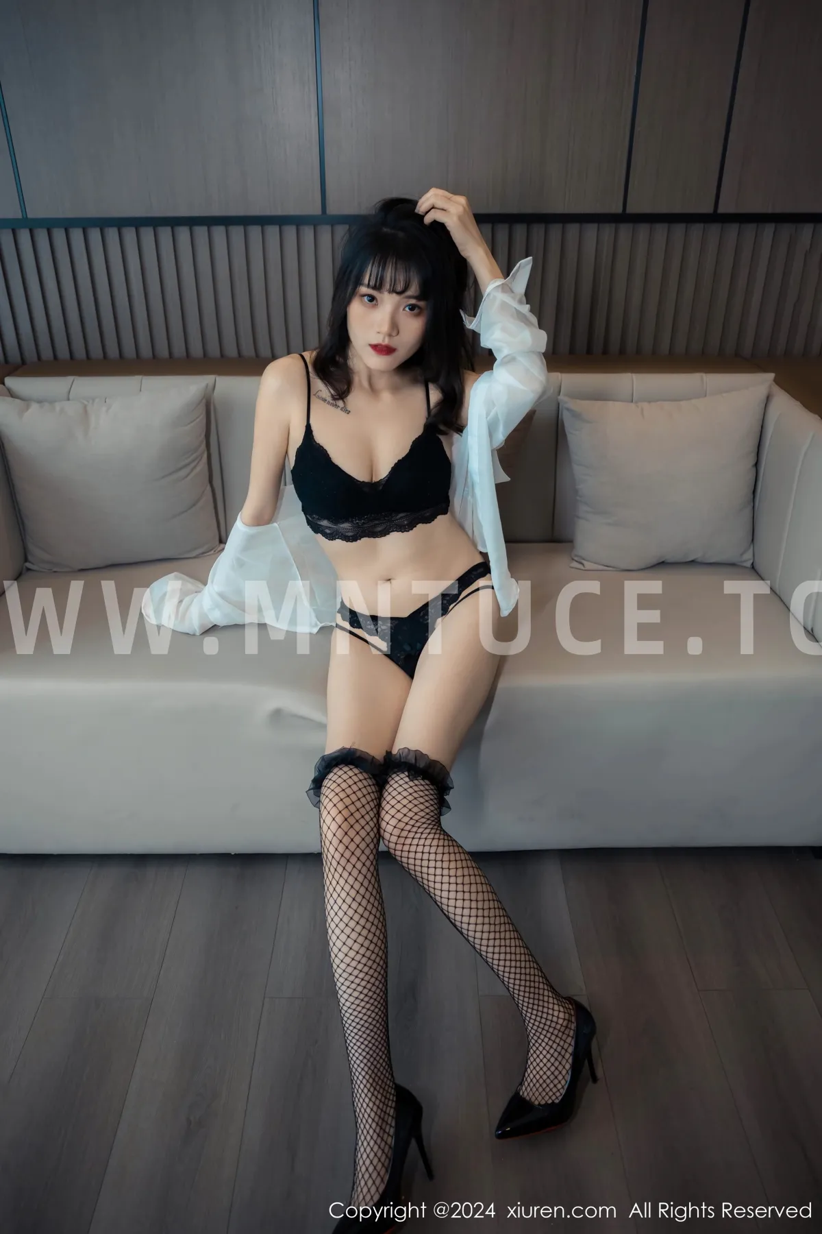 M940-[秀人网] 2024.04.01 No.8320 – 唐安诺[84P] 秀人网-第68张