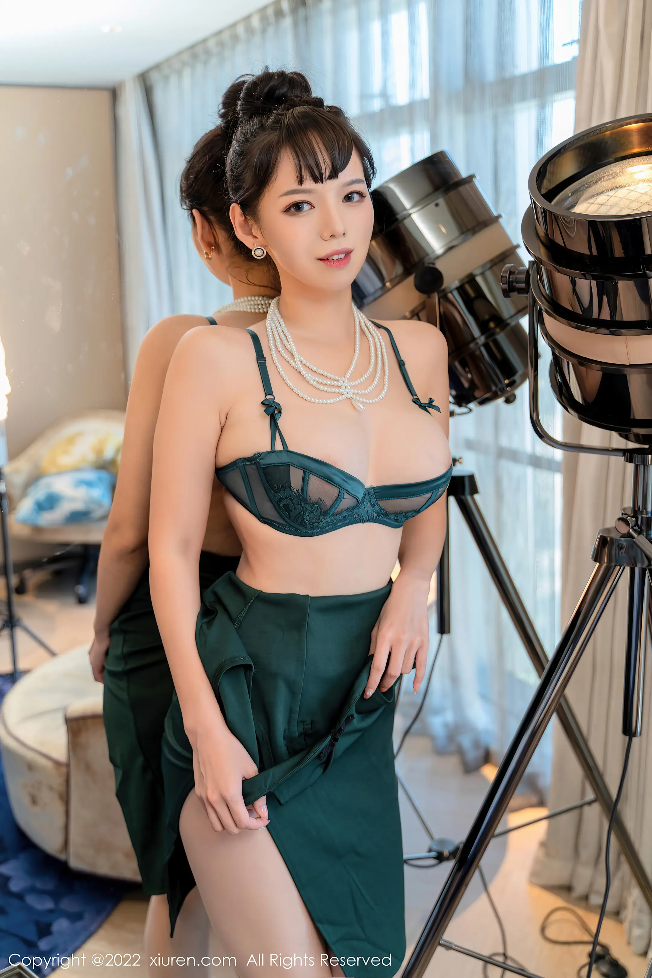 [Xiuren秀人网] 2022.09.27 NO.5646-037