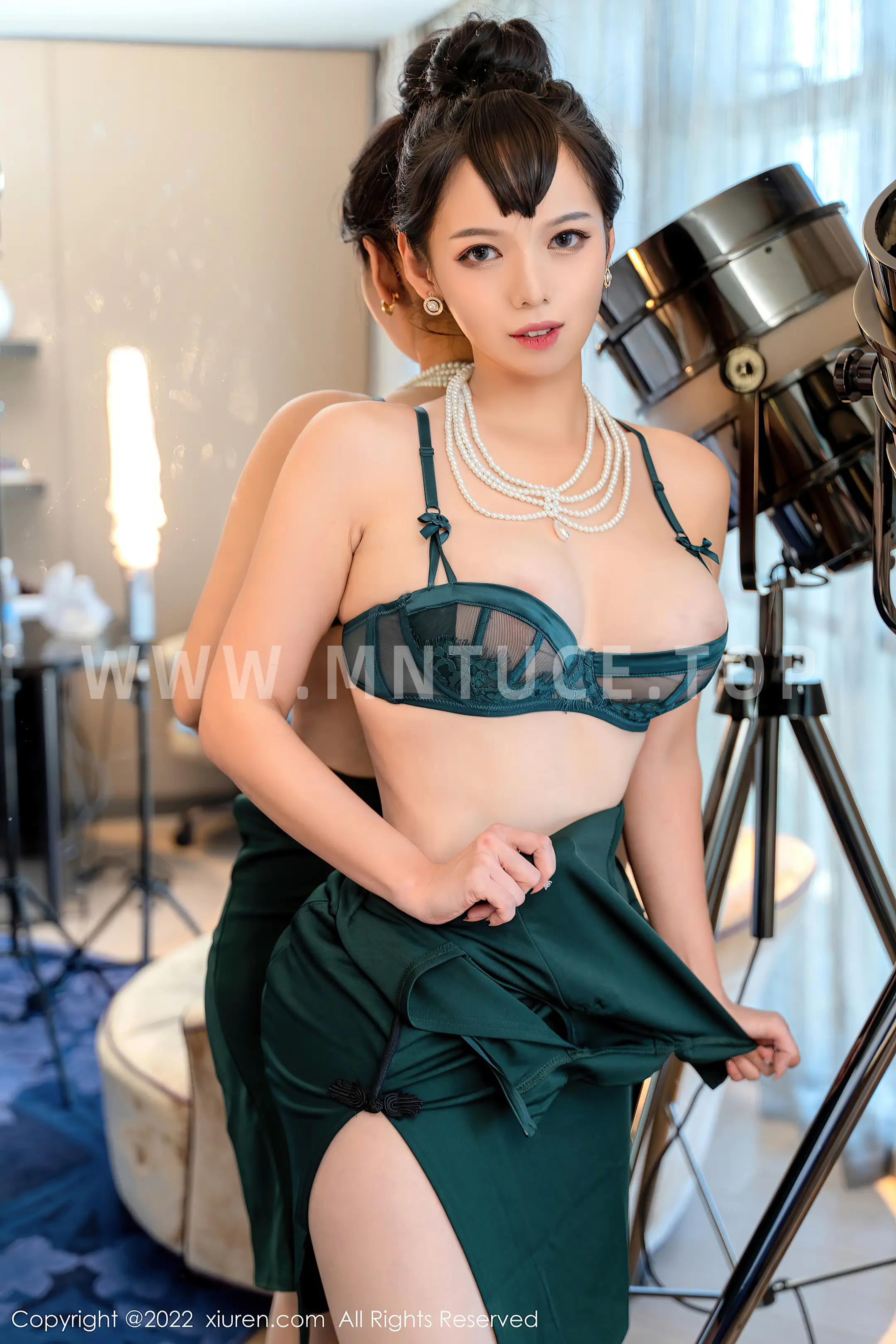 [Xiuren秀人网] 2022.09.27 NO.5646-038