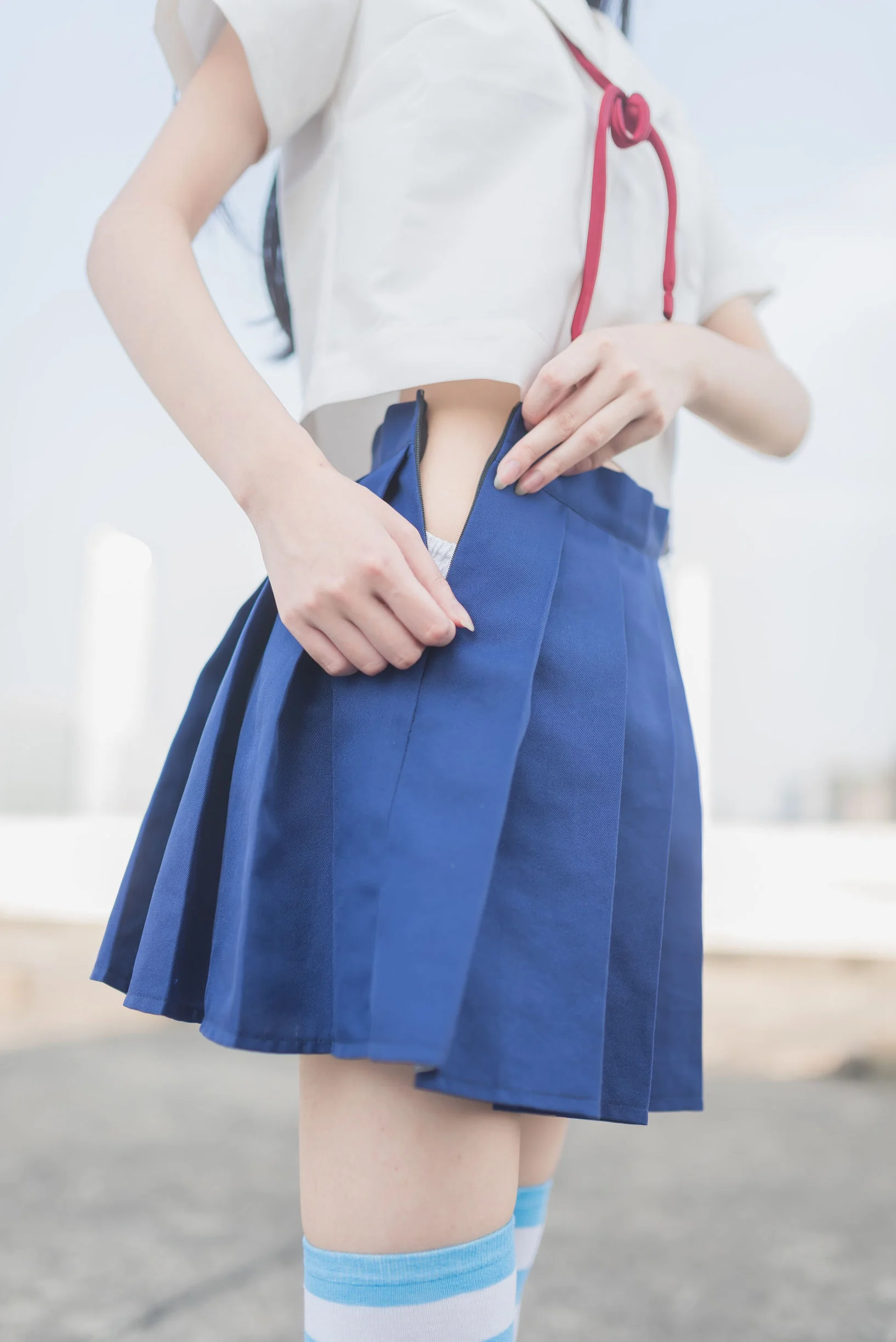 [风之领域] NO.034 蓝白条纹 性感美女-第1张