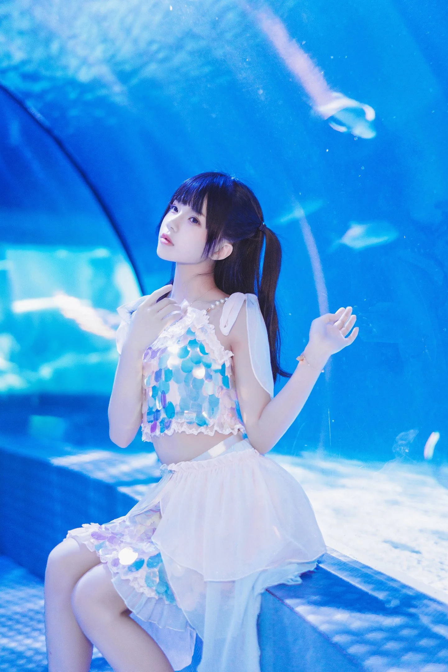 桜桃喵 - 水族馆 清纯美女-第1张