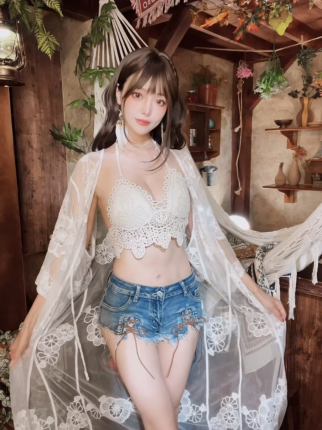 ElyEE子 - Secret Treehouse Escape 31P 清纯美女-第1张