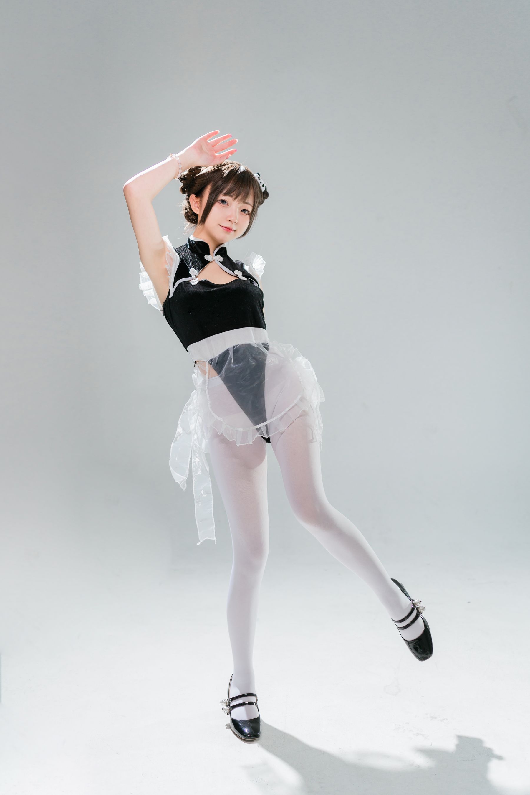 M940-[福利COS] 花铃 - 小熊猫女仆 网红COS-第47张